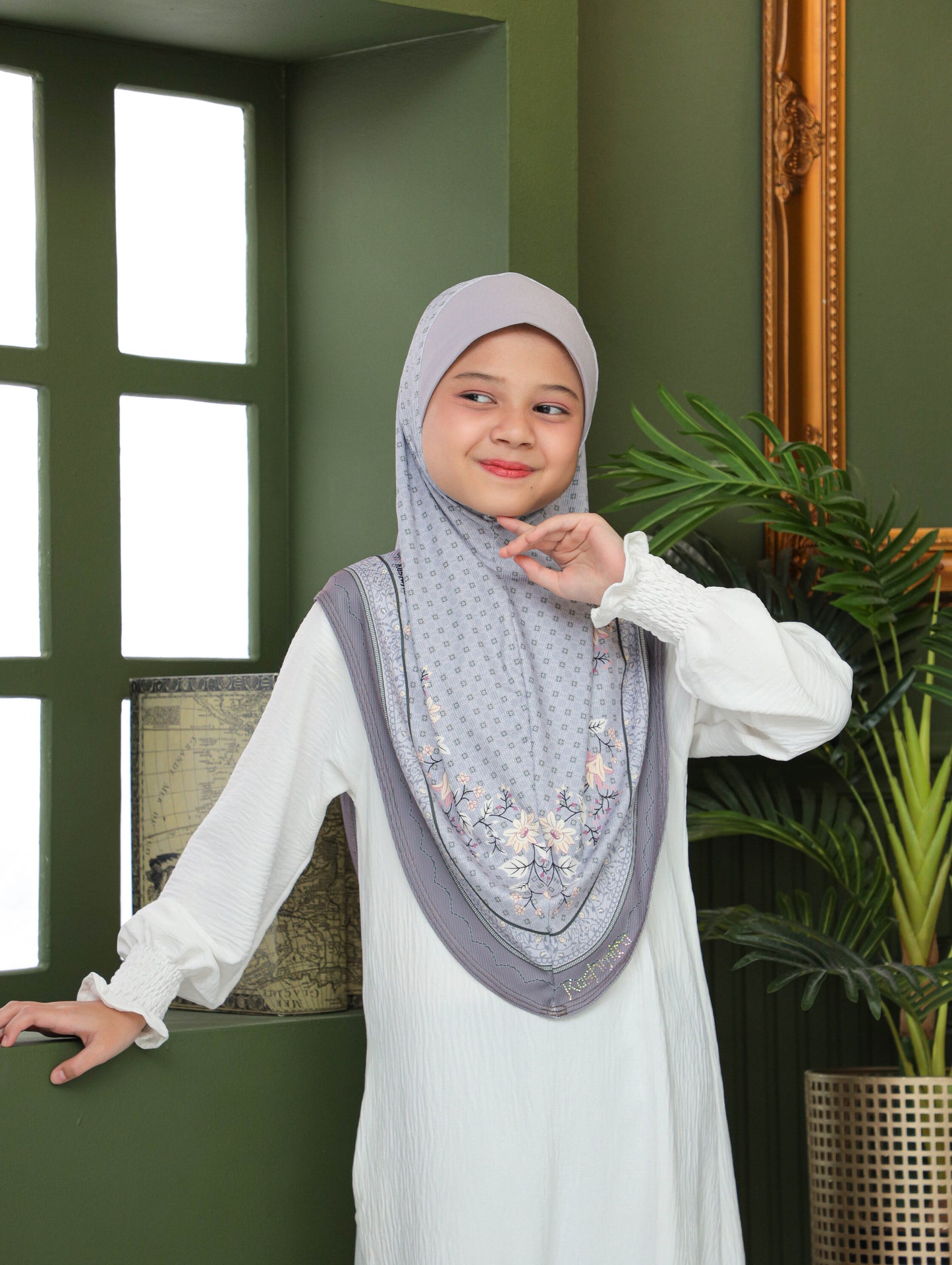 KIDS MALESIAN   PRINTED SCARF 2706