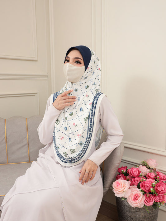 DIGITAL MALSIAN SCARF ADULTS 2703