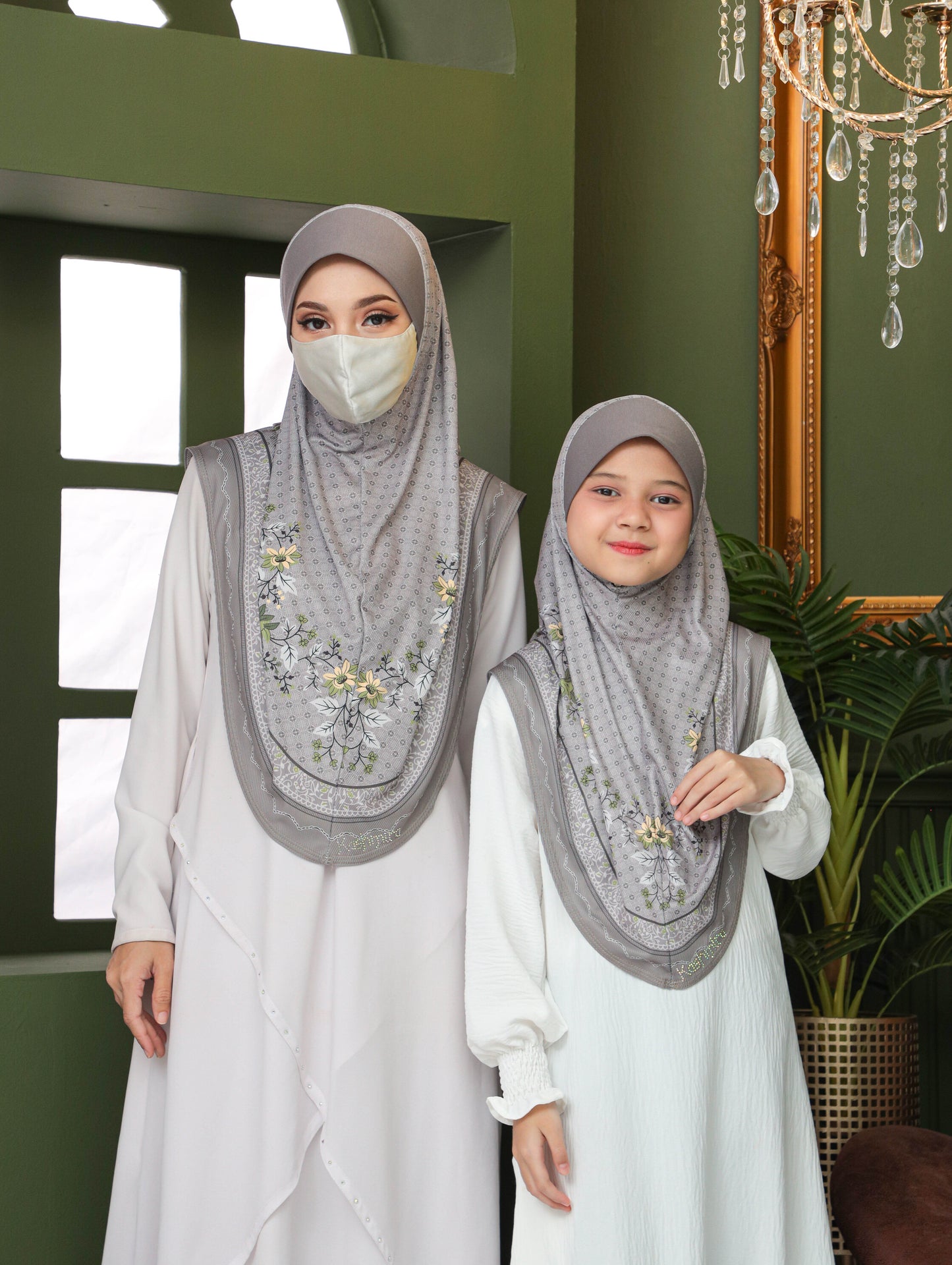 MOTHER  and DAUTHER  Digital printed hijab 2706