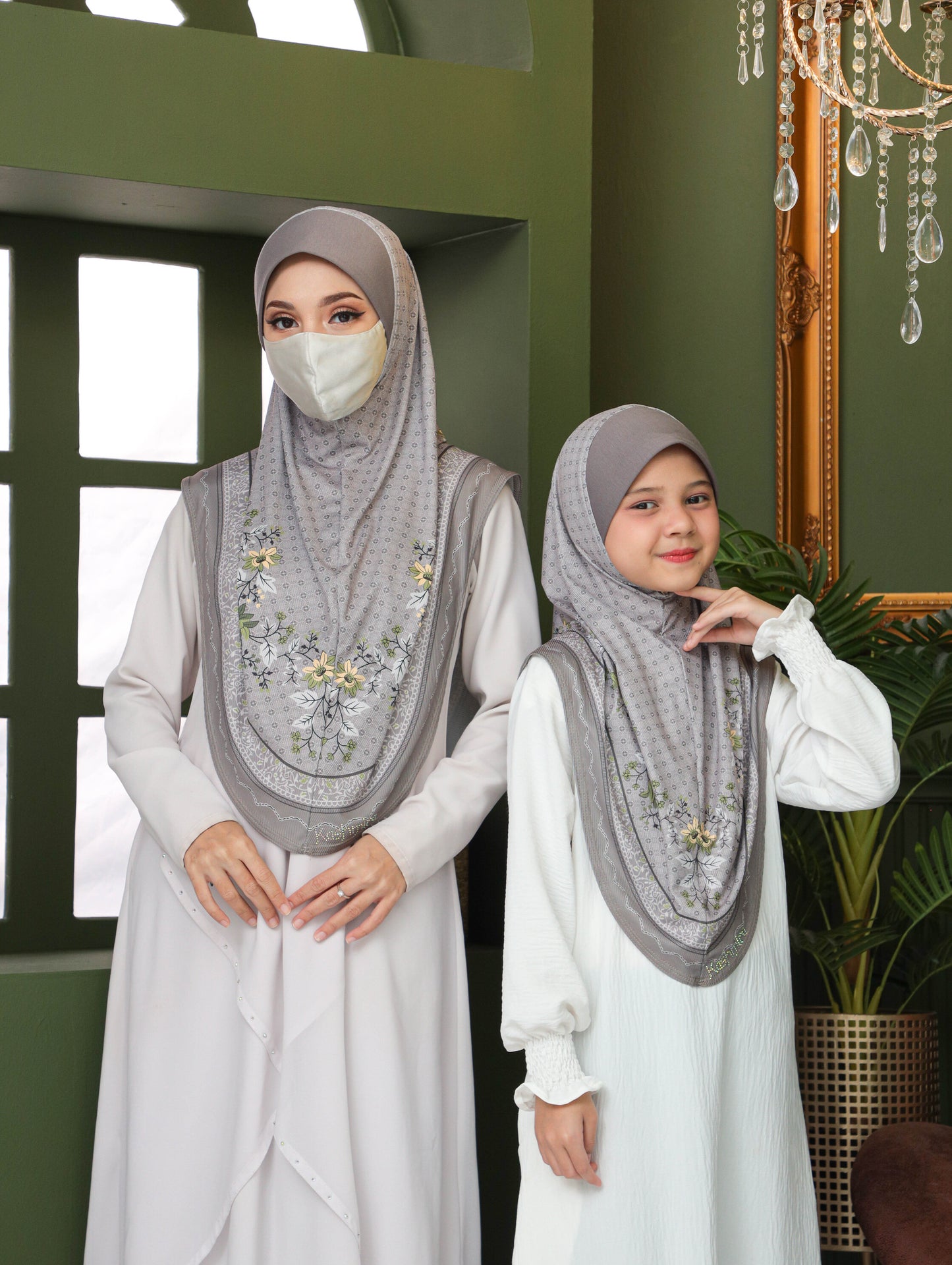 MOTHER  and DAUTHER  Digital printed hijab 2706