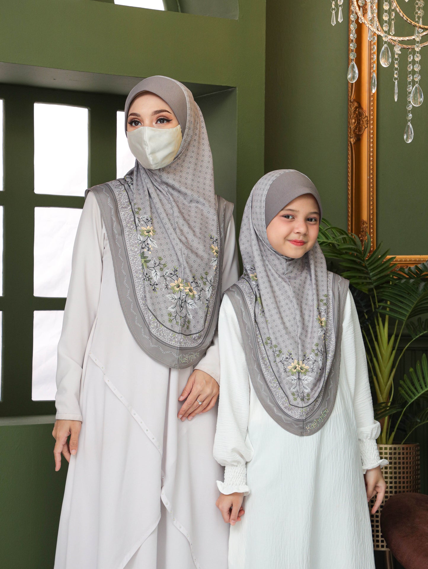 MOTHER  and DAUTHER  Digital printed hijab 2706