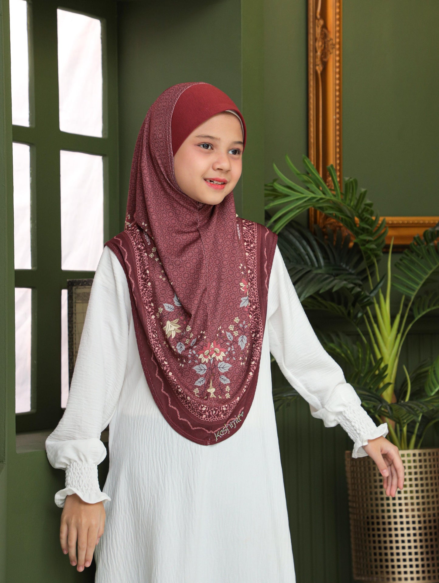 KIDS MALESIAN   PRINTED SCARF 2706