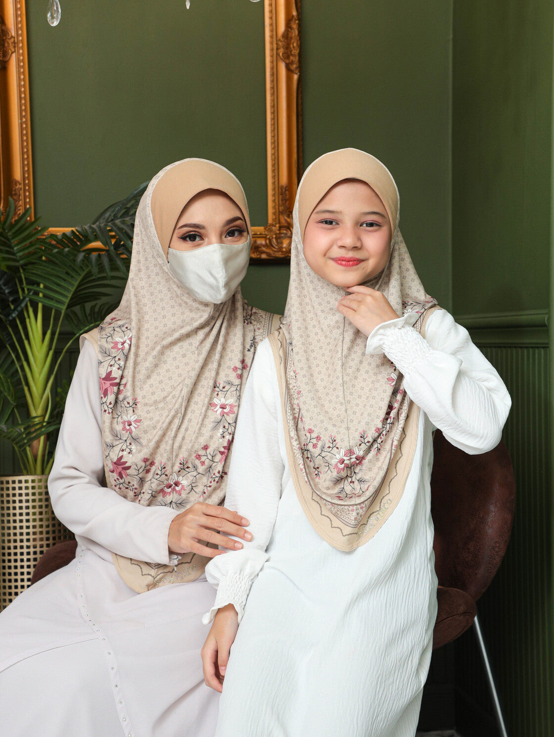 MOTHER  and DAUTHER  Digital printed hijab 2706