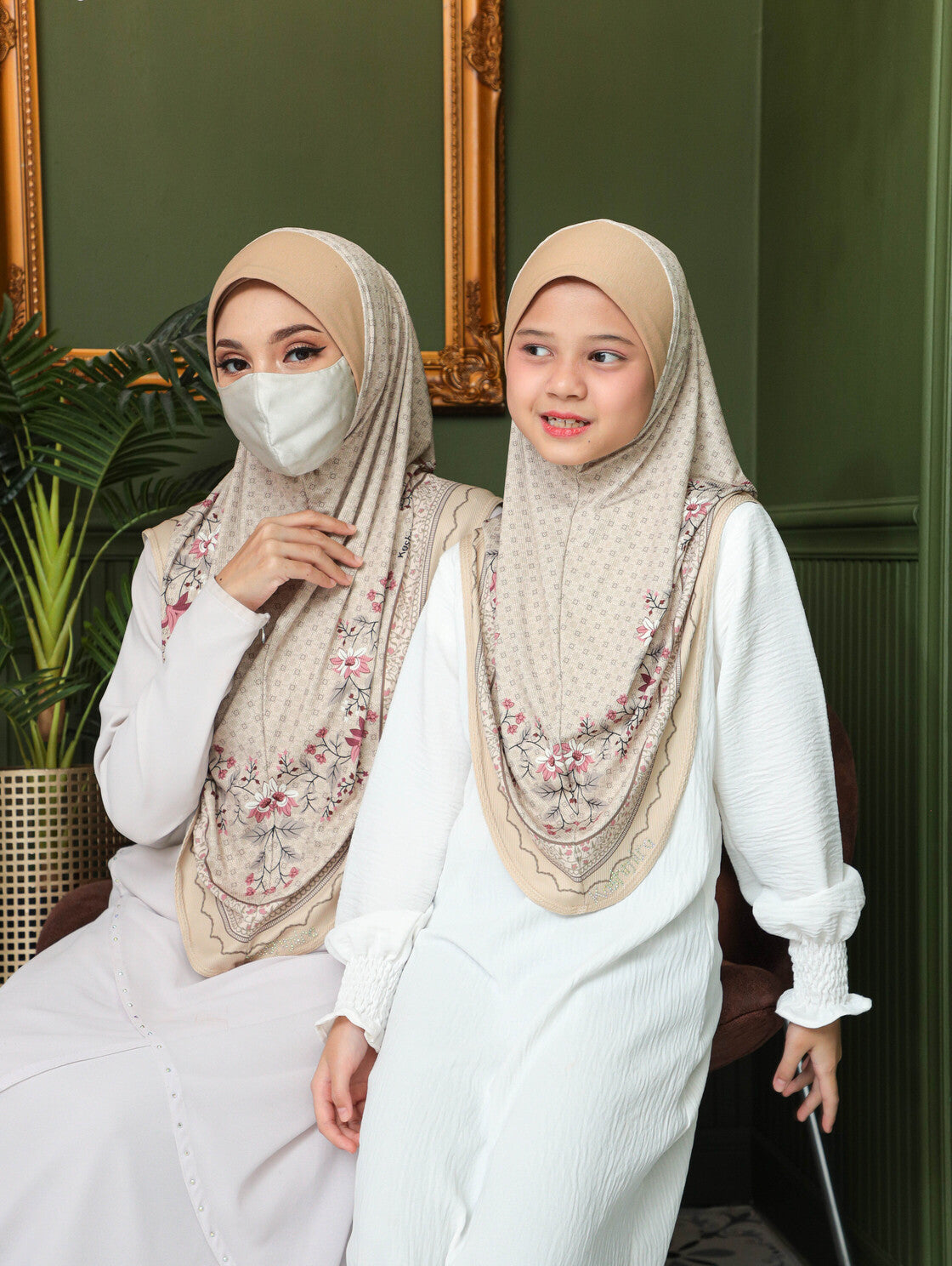MOTHER  and DAUTHER  Digital printed hijab 2706