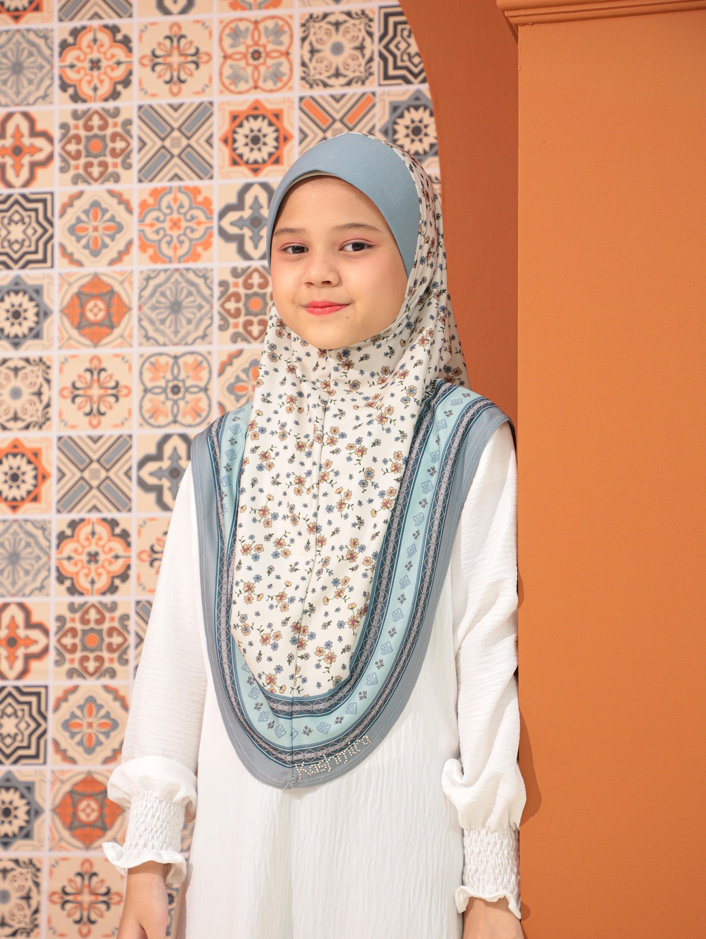 KIDS MALESIAN   PRINTED SCARF 2708