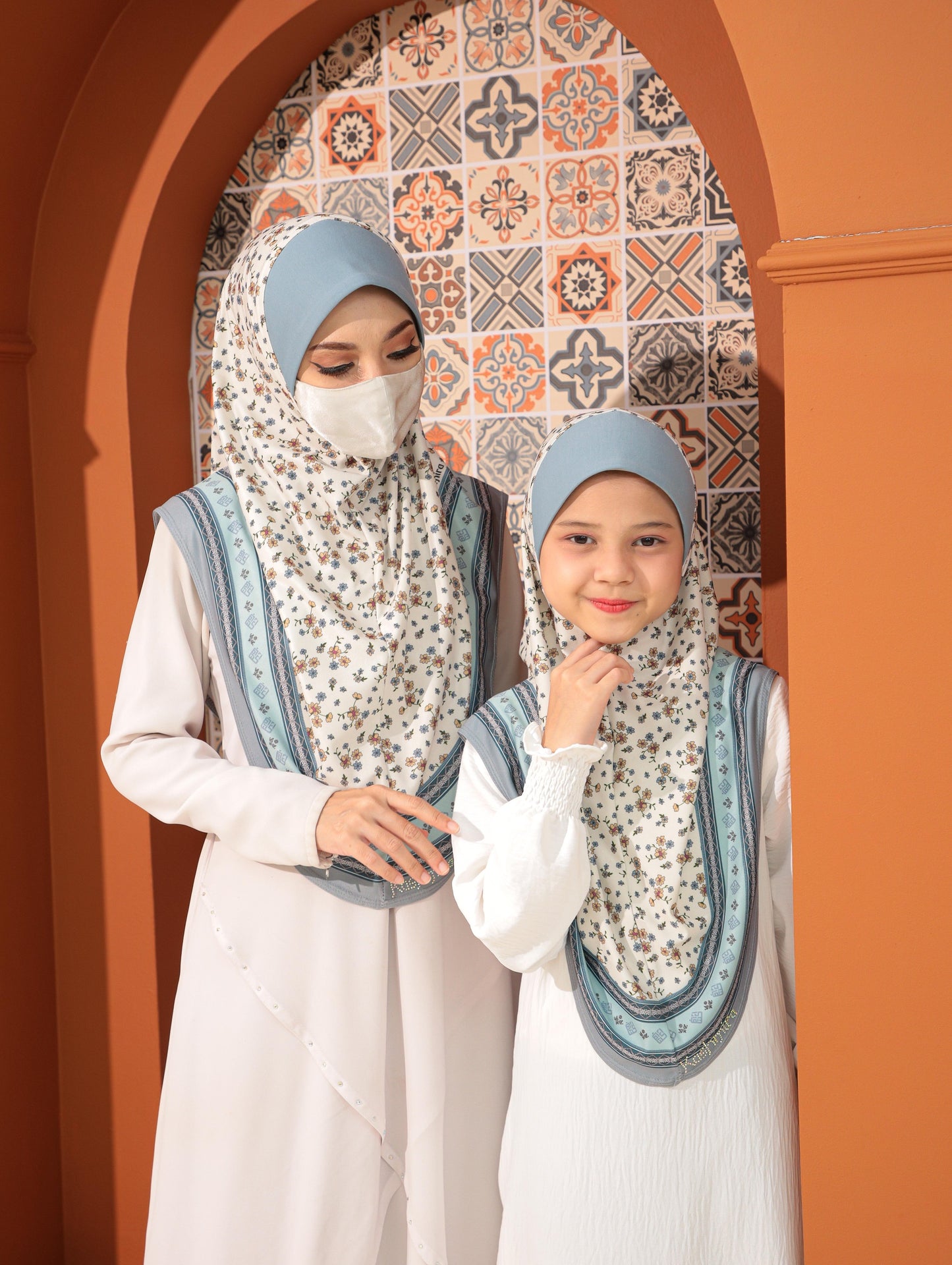 MOTHER  and DAUTHER  Digital printed hijab 2708
