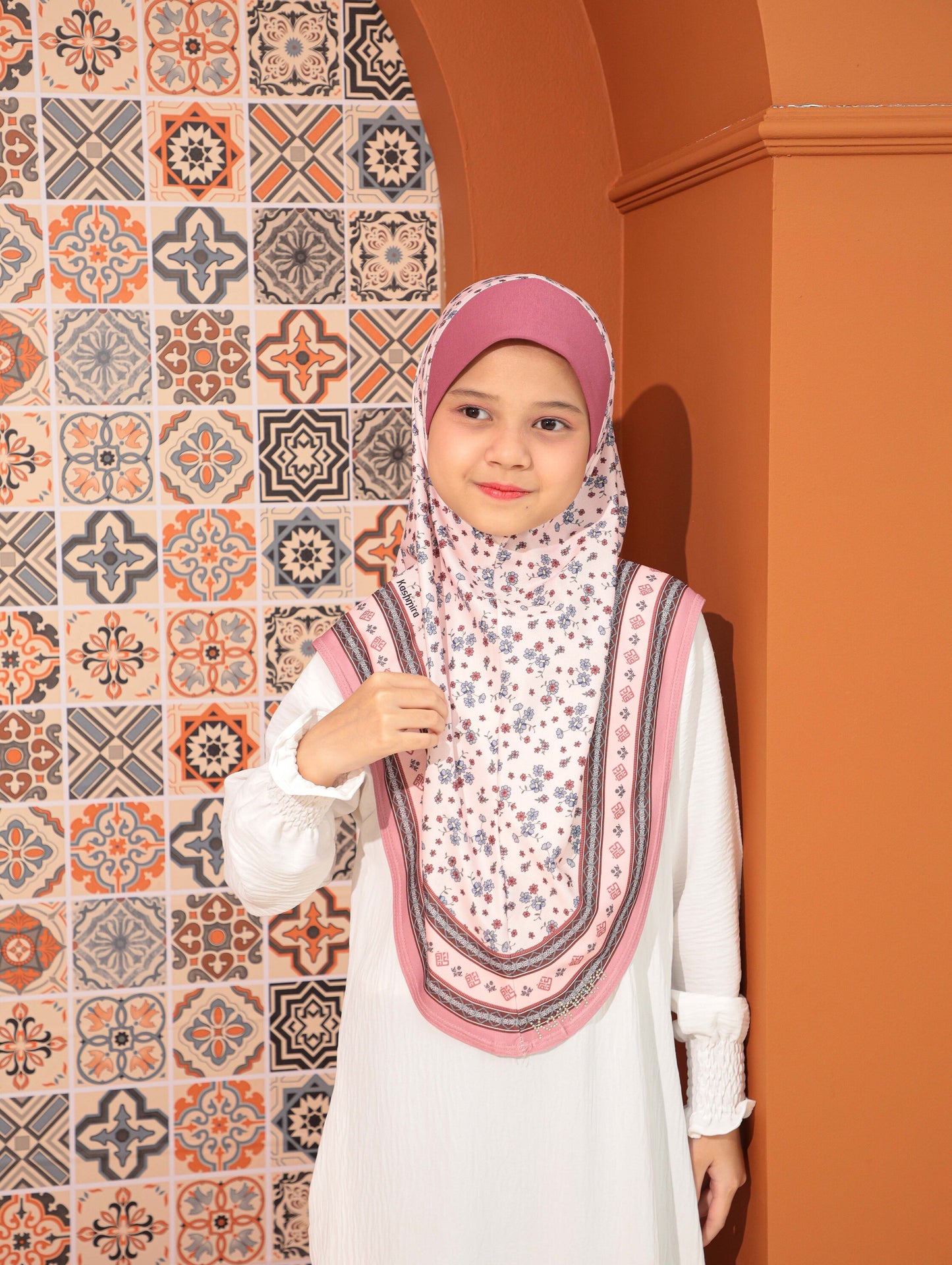 KIDS MALESIAN   PRINTED SCARF 2708