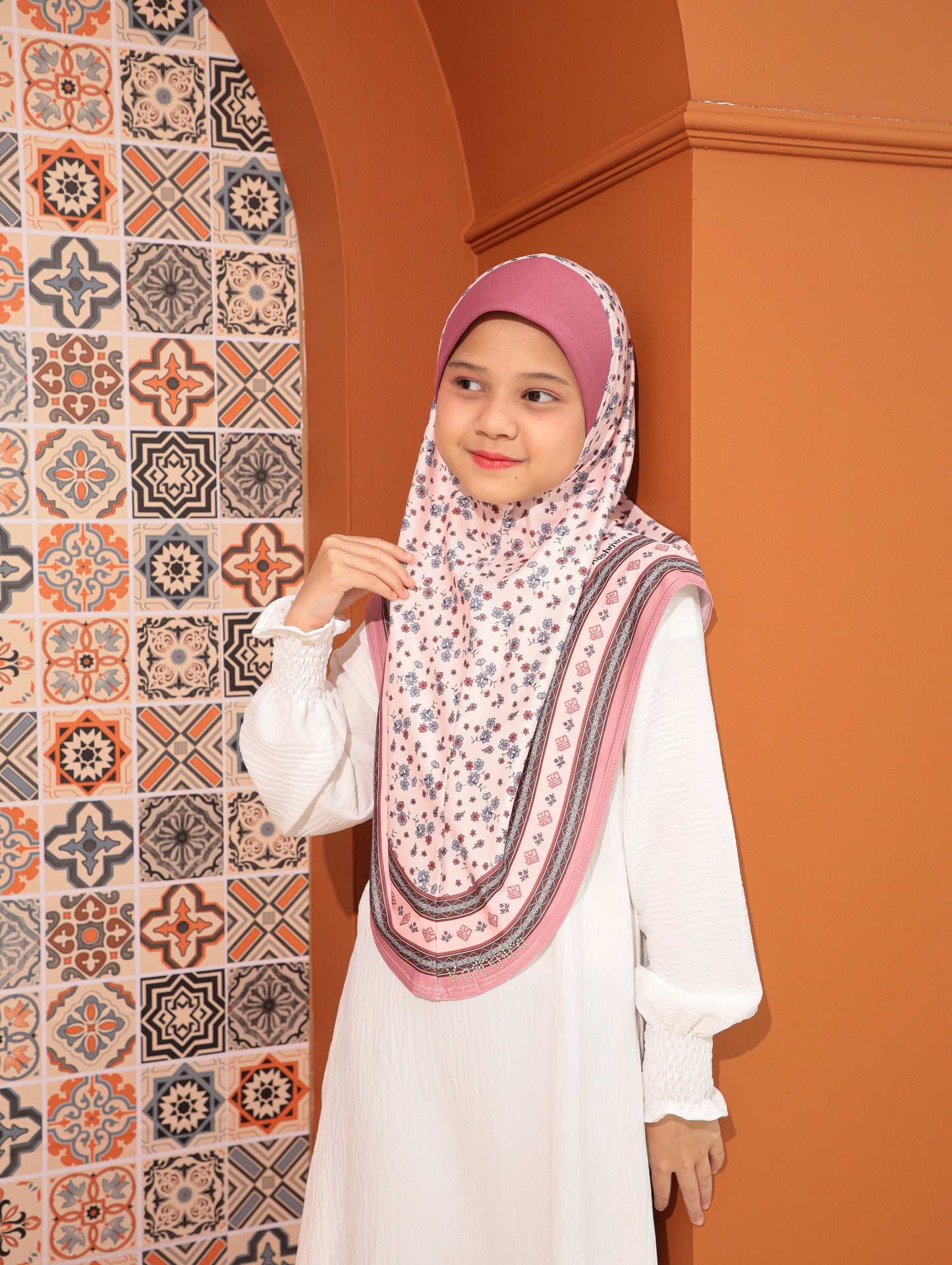 KIDS MALESIAN   PRINTED SCARF 2708